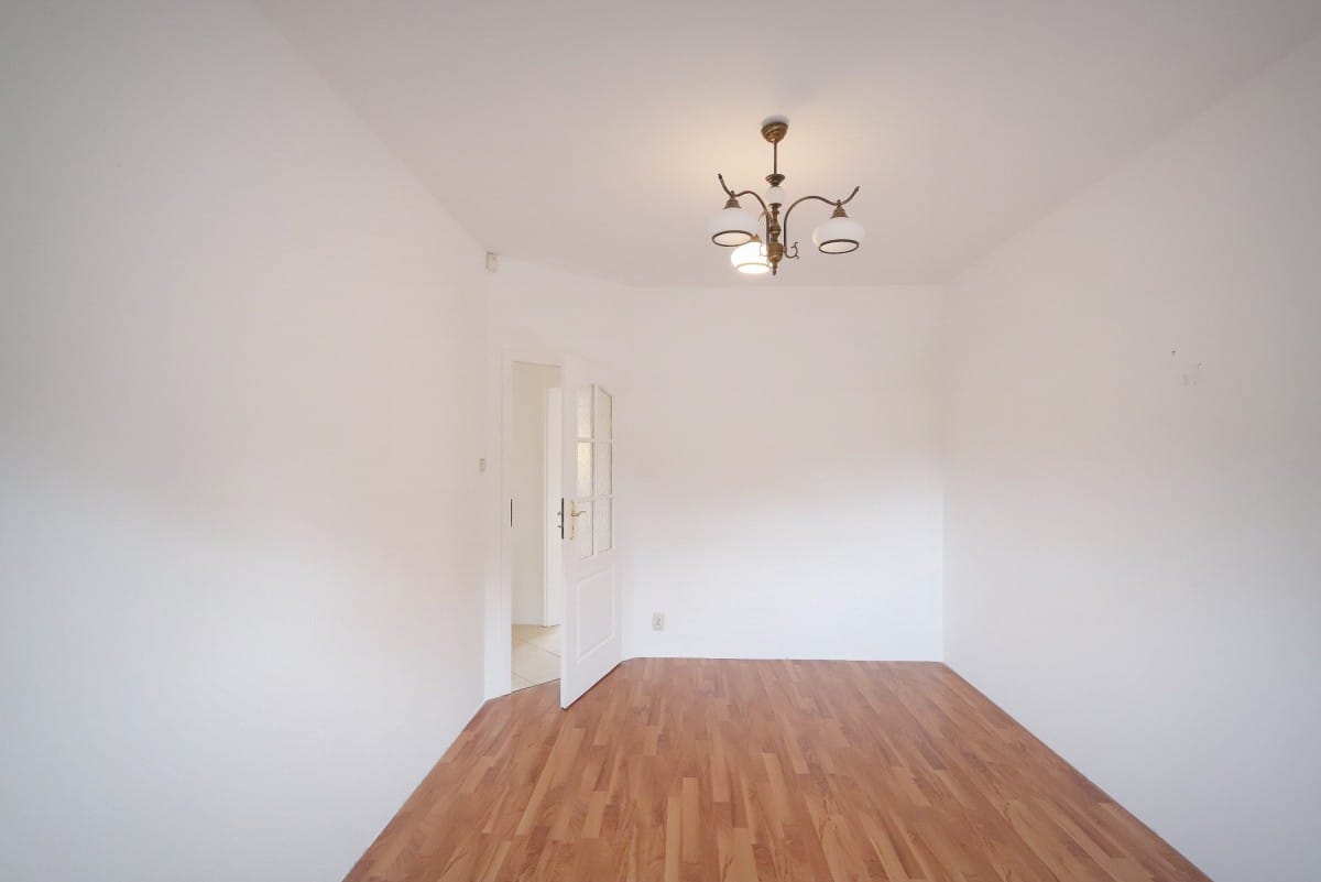 Dom 4 pokojowe na Sprzedaż