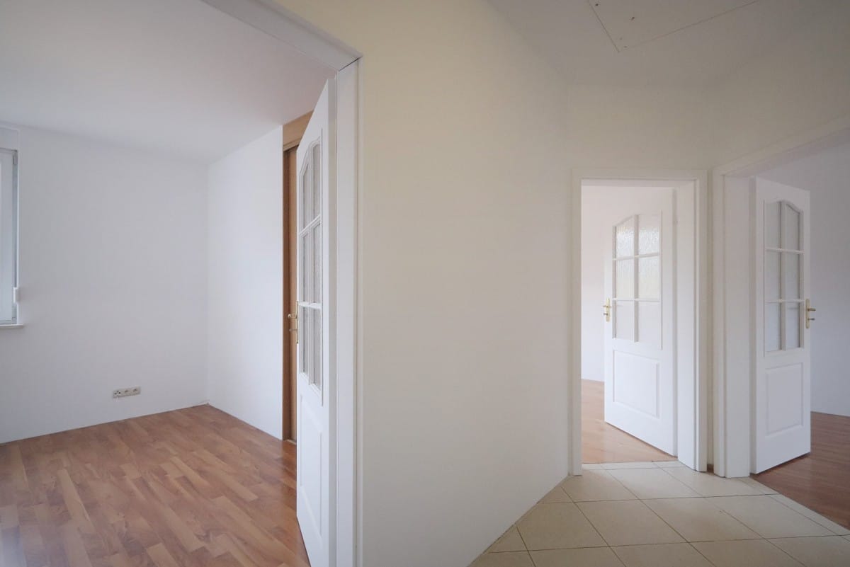 Dom 4 pokojowe na Sprzedaż