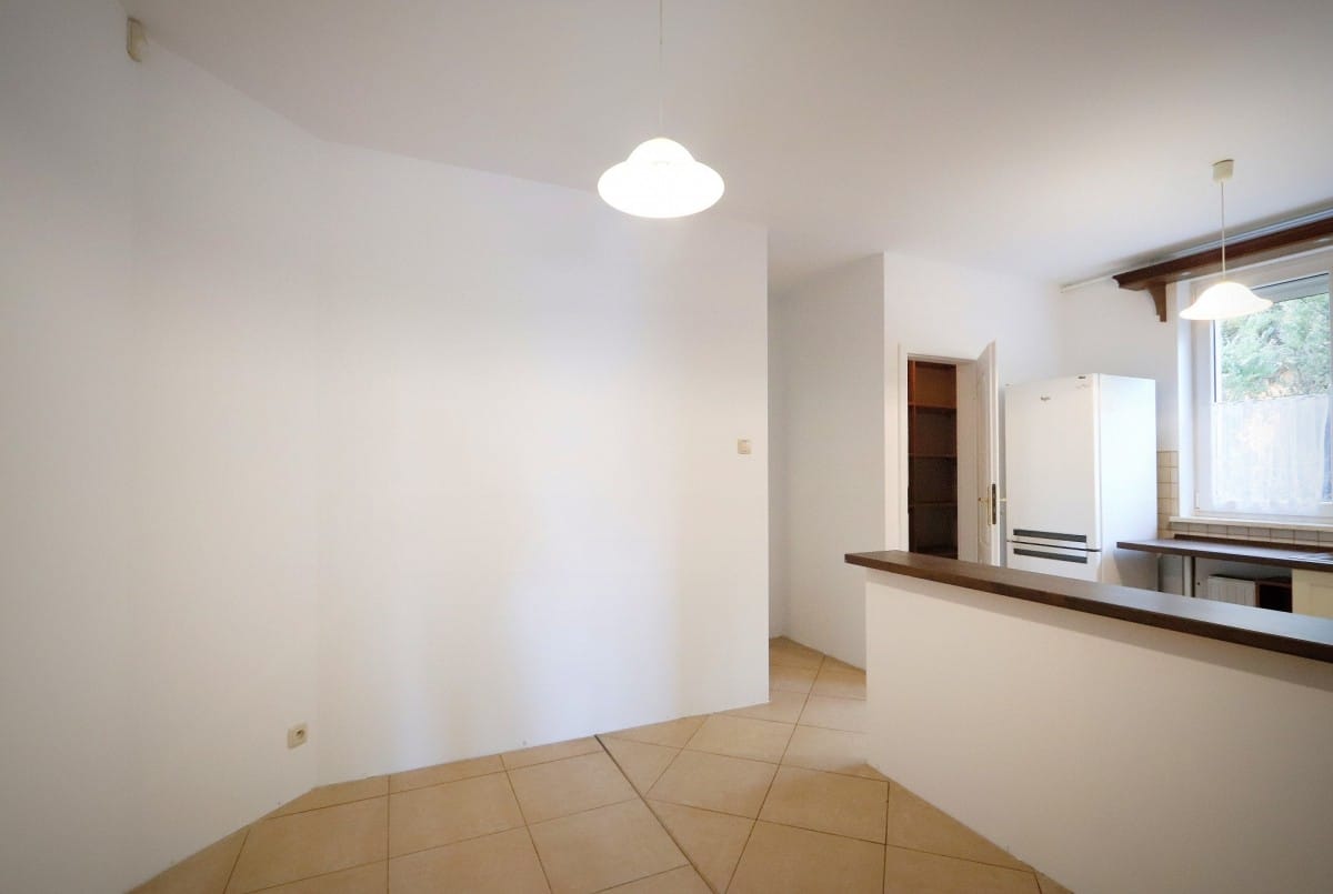 Dom 4 pokojowe na Sprzedaż