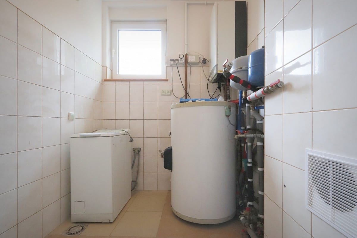 Dom 4 pokojowe na Sprzedaż