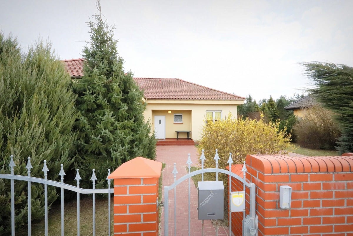 Dom 4 pokojowe na Sprzedaż