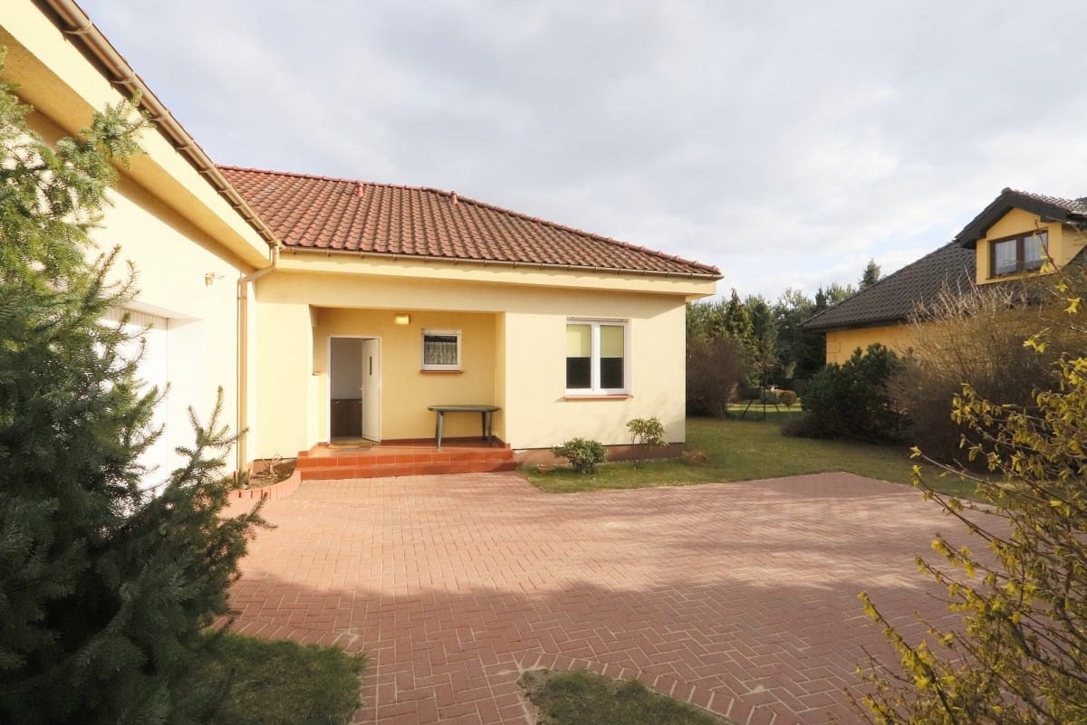 Dom 4 pokojowe na Sprzedaż