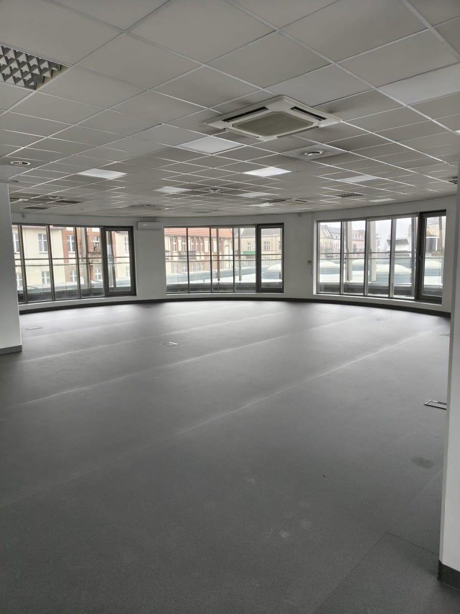 Lokal użytkowy  pokojowe na Wynajem