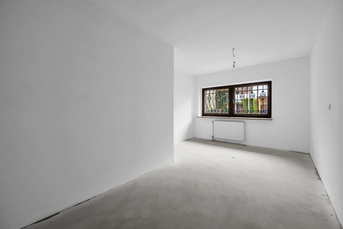 Dom 6 pokojowe na Sprzedaż