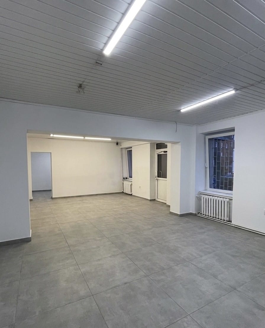 Lokal użytkowy  pokojowe na Sprzedaż