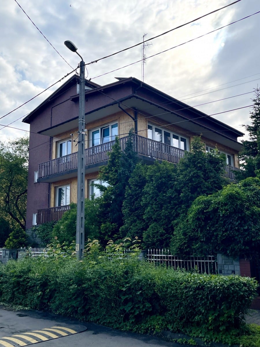 Dom 6 pokojowe na Sprzedaż