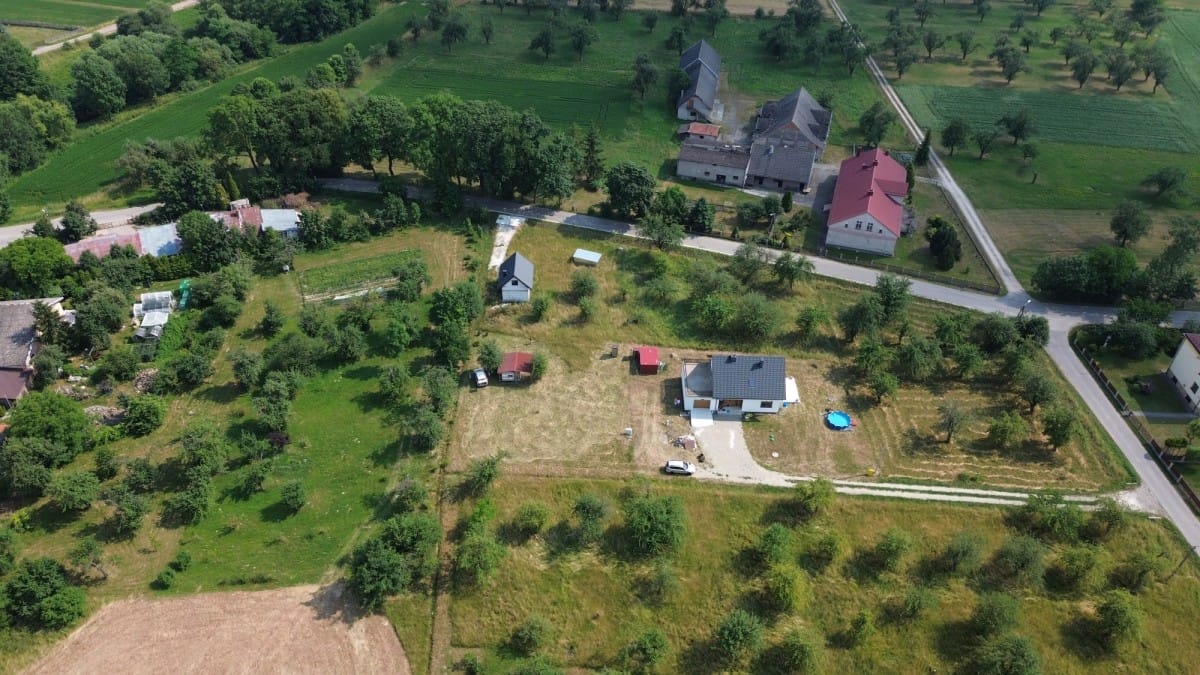 Działka  pokojowe na Sprzedaż