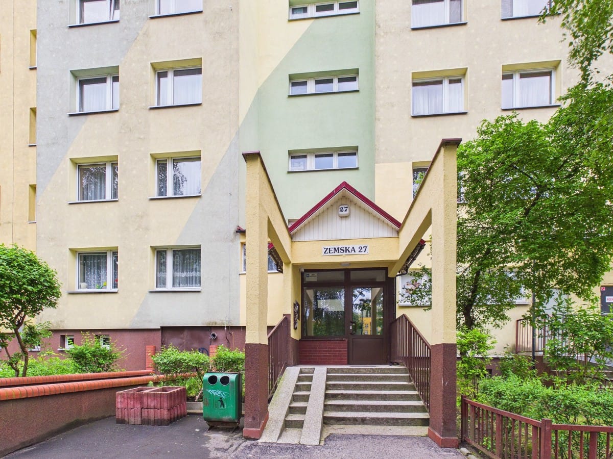 Mieszkanie 3 pokojowe na Sprzedaż