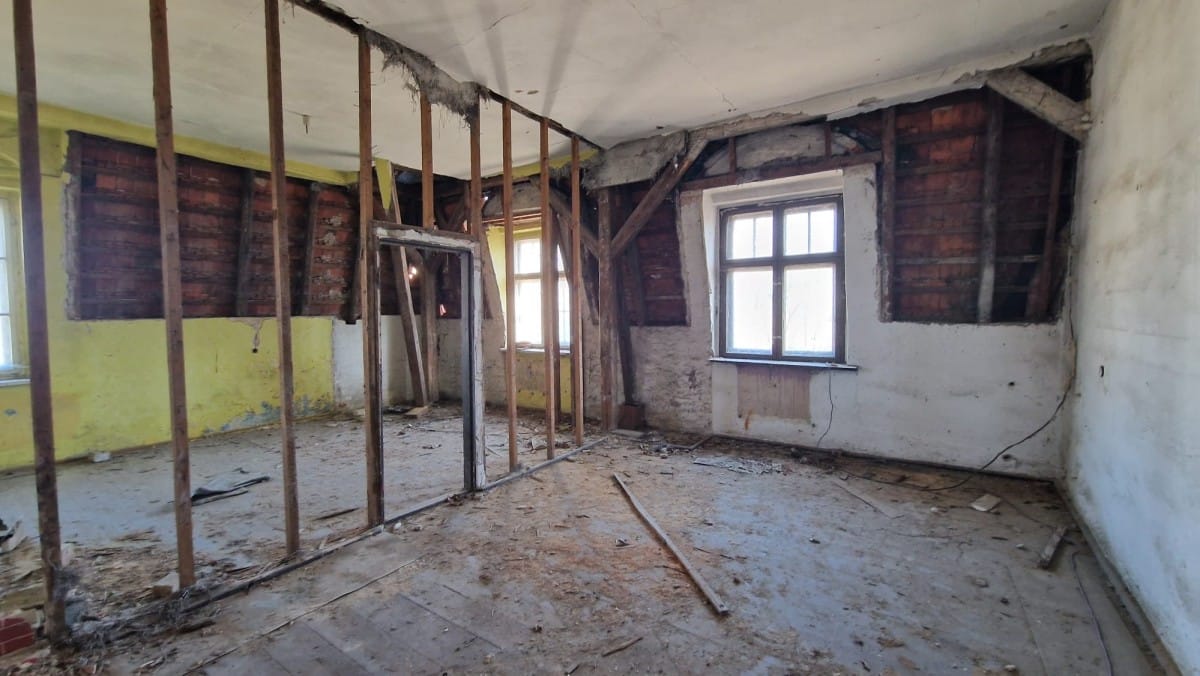 Lokal użytkowy  pokojowe na Sprzedaż