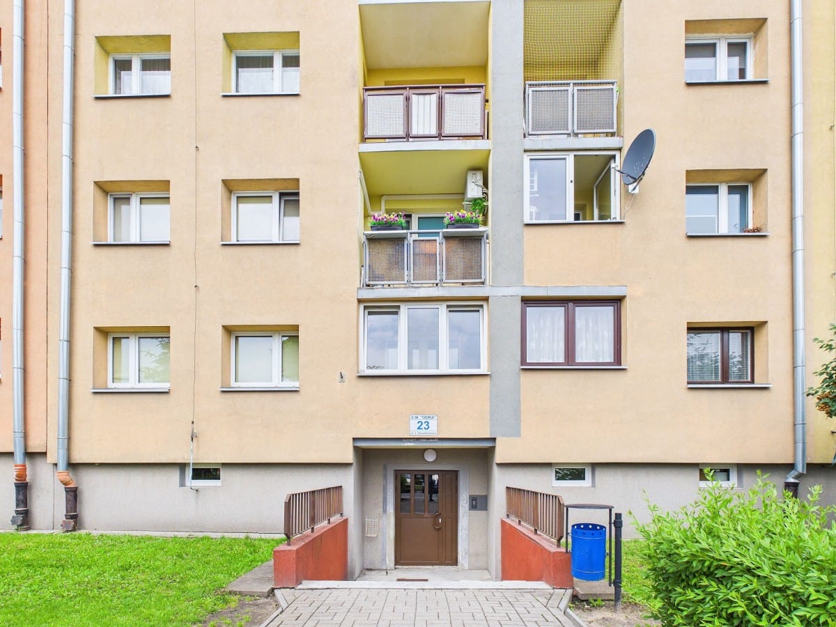 Mieszkanie 3 pokojowe na Sprzedaż