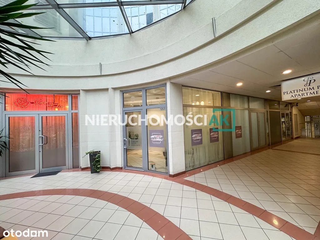 Lokal użytkowy  pokojowe na Sprzedaż