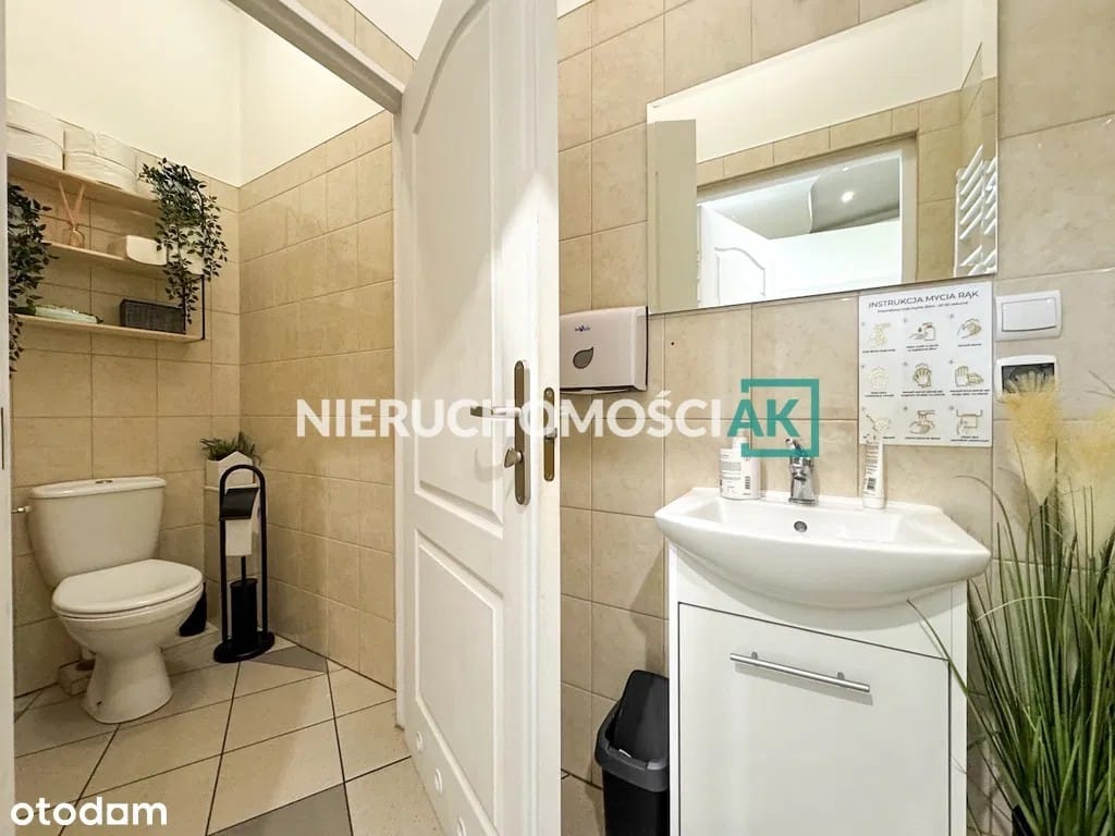 Lokal użytkowy  pokojowe na Sprzedaż