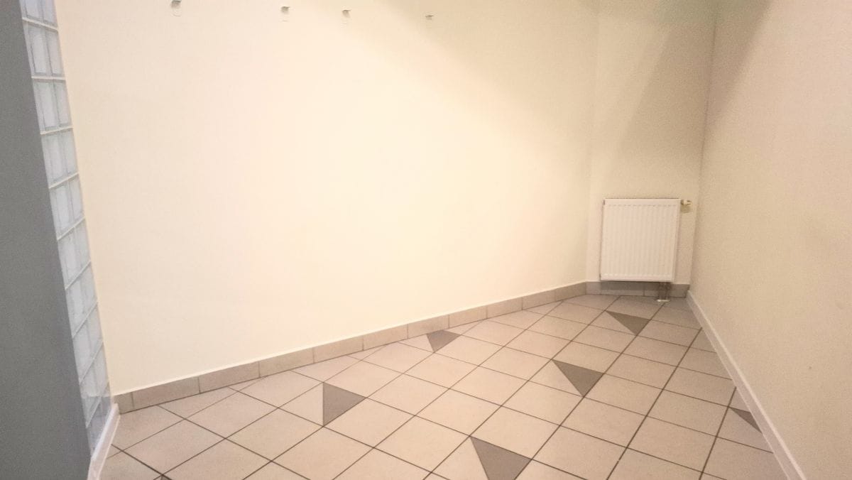Lokal użytkowy  pokojowe na Sprzedaż