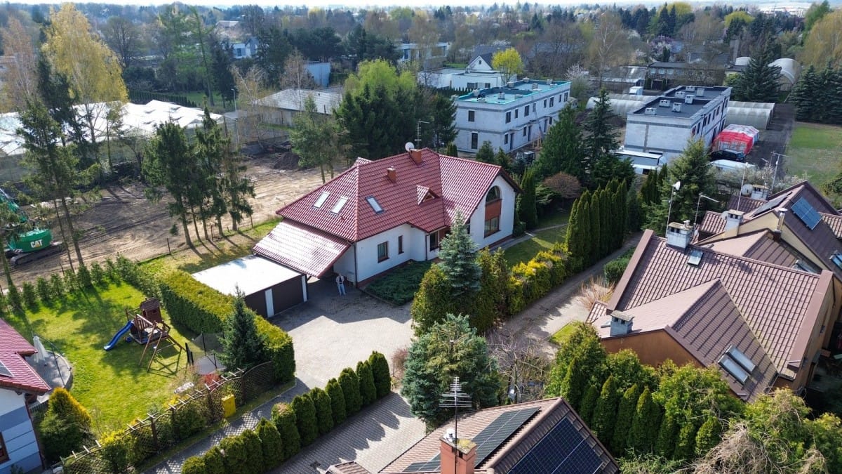 Dom 5 pokojowe na Sprzedaż