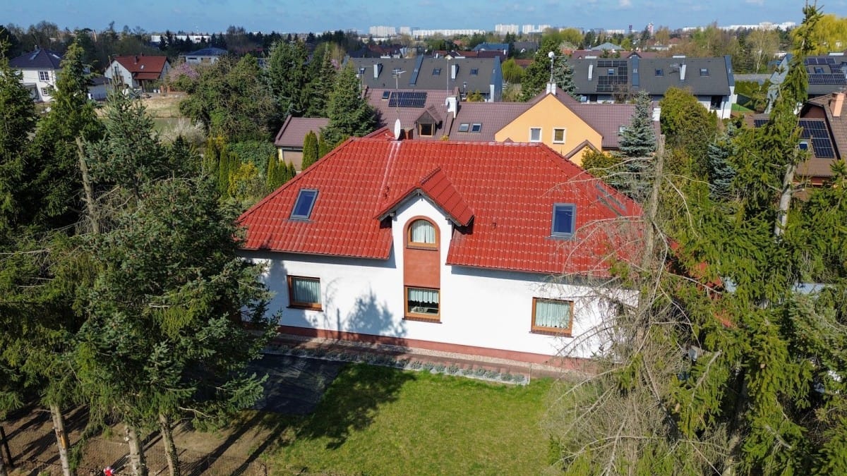 Dom 5 pokojowe na Sprzedaż