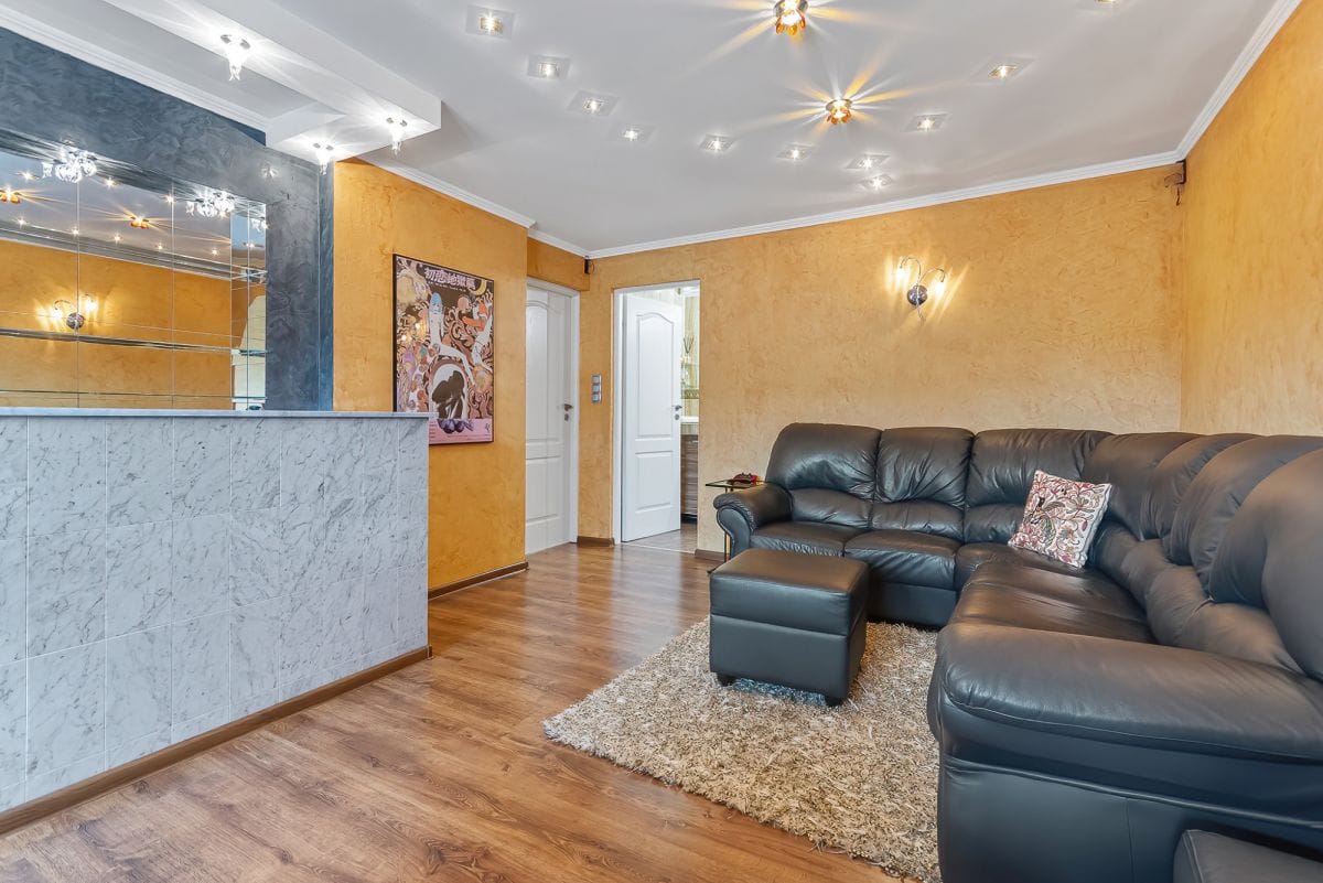 Dom 5 pokojowe na Sprzedaż