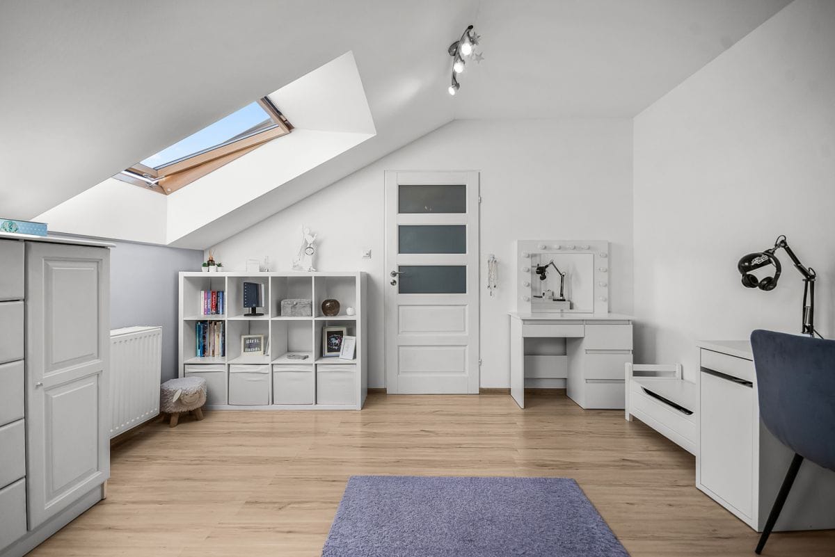 Mieszkanie 4 pokojowe na Sprzedaż