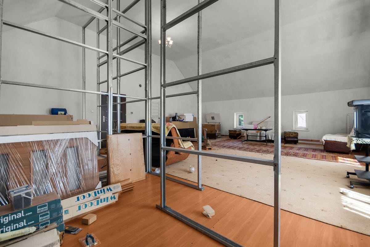 Dom 4 pokojowe na Sprzedaż