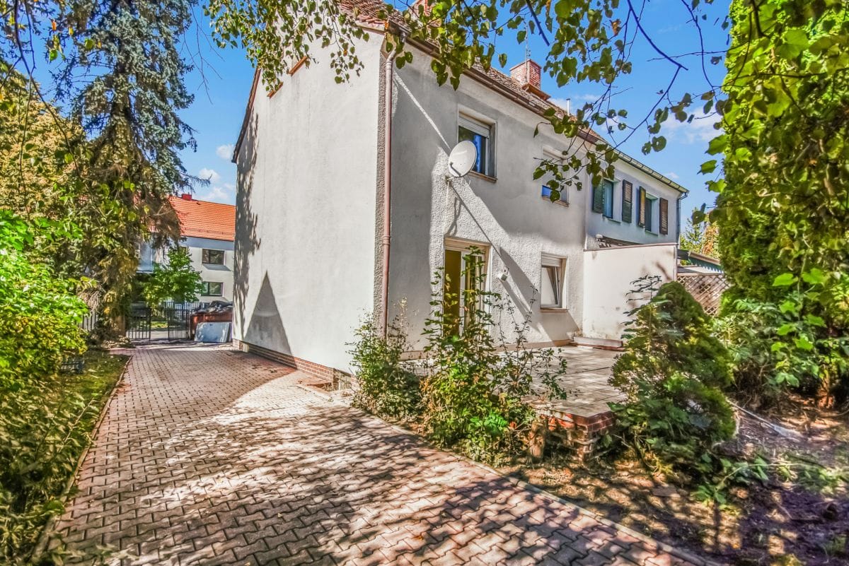 Dom 6 pokojowe na Sprzedaż