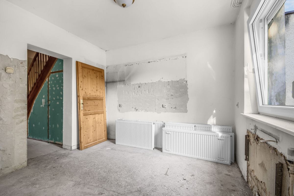 Dom 6 pokojowe na Sprzedaż