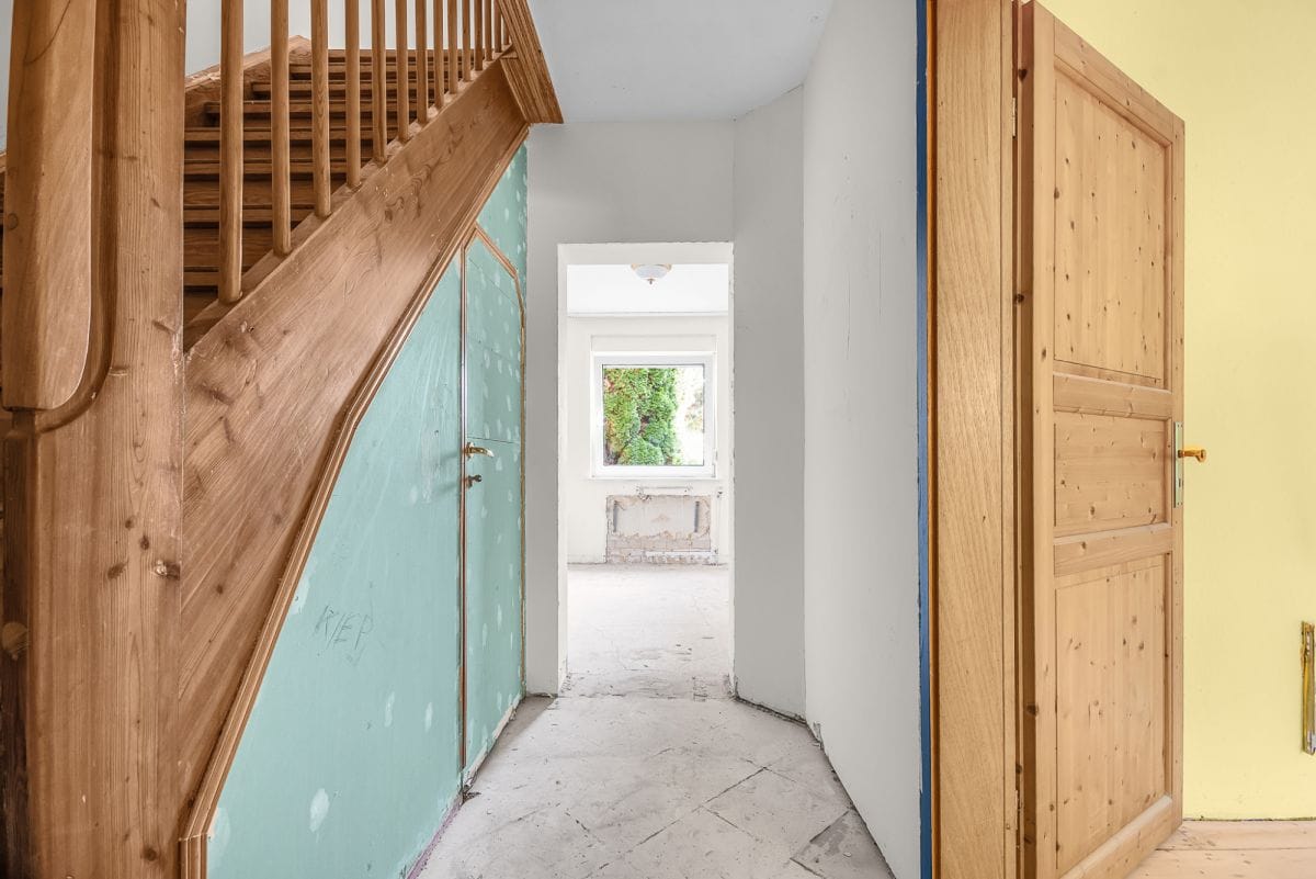 Dom 6 pokojowe na Sprzedaż