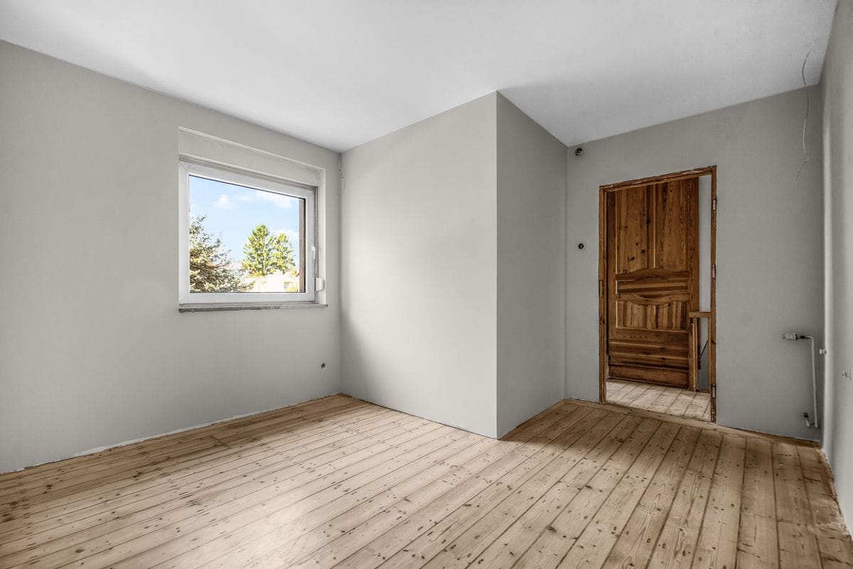 Dom 6 pokojowe na Sprzedaż