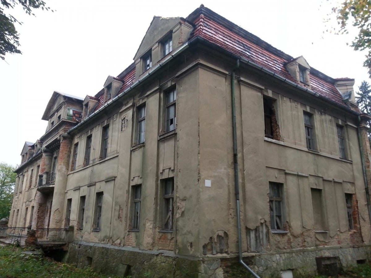 Lokal użytkowy  pokojowe na Sprzedaż