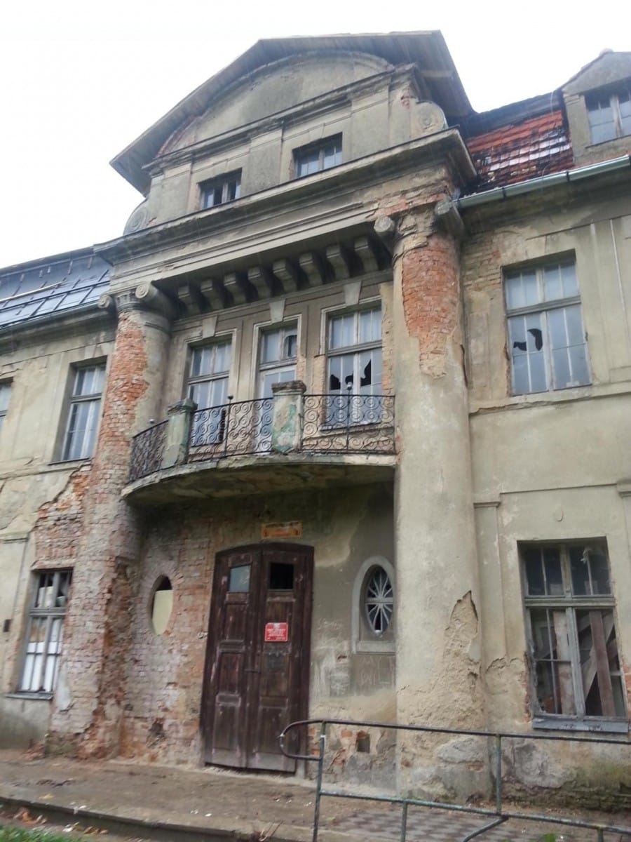 Lokal użytkowy  pokojowe na Sprzedaż