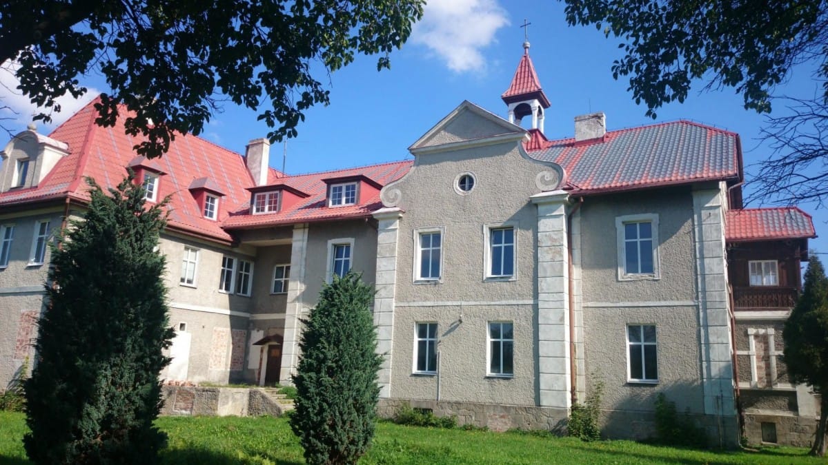Lokal użytkowy  pokojowe na Sprzedaż