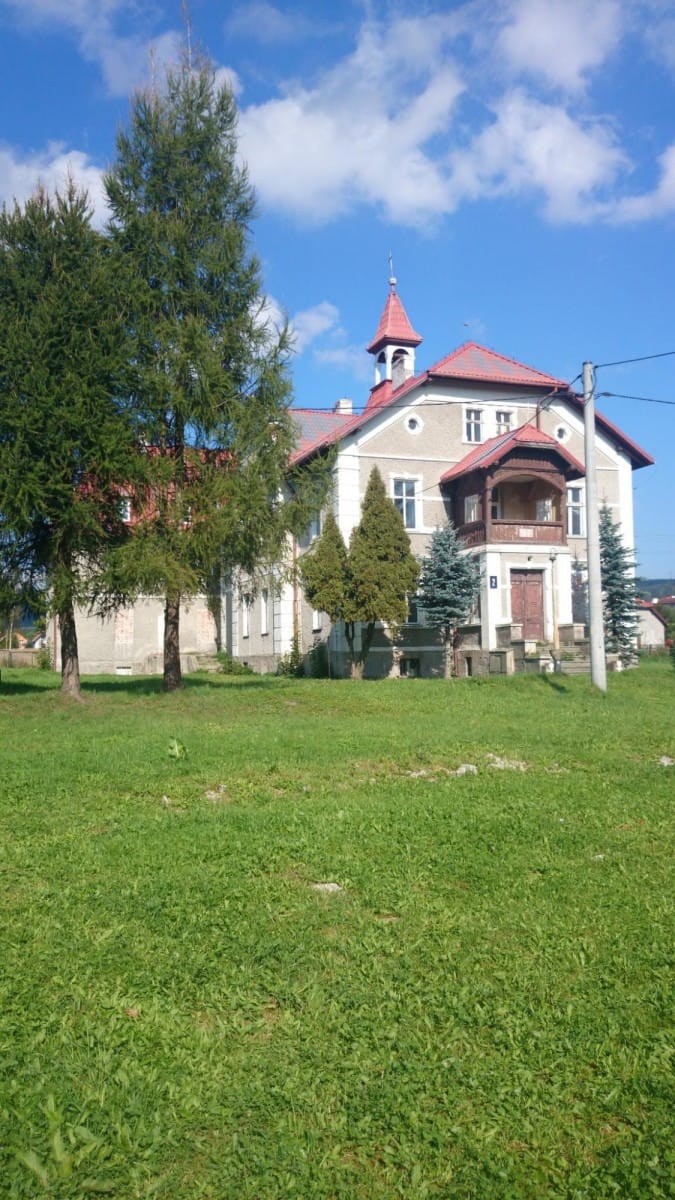 Lokal użytkowy  pokojowe na Sprzedaż