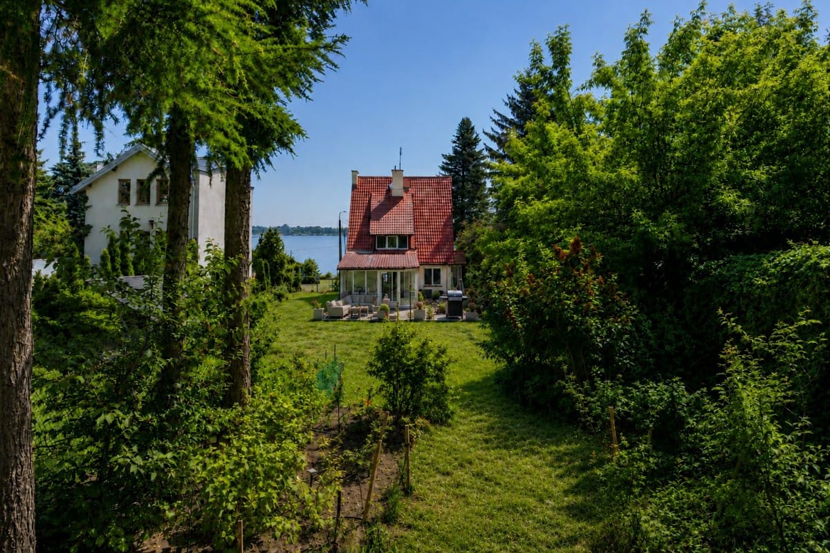 Dom 6 pokojowe na Sprzedaż