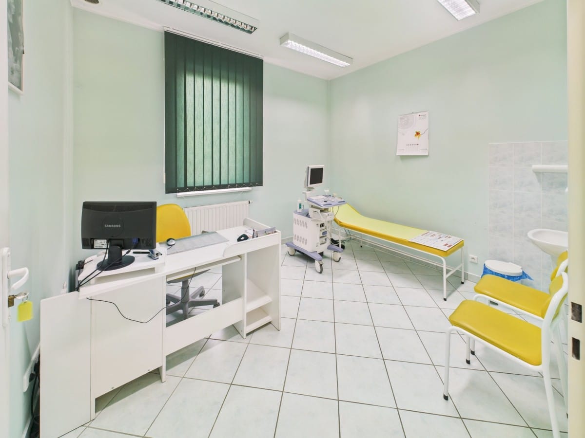 Lokal użytkowy  pokojowe na Sprzedaż