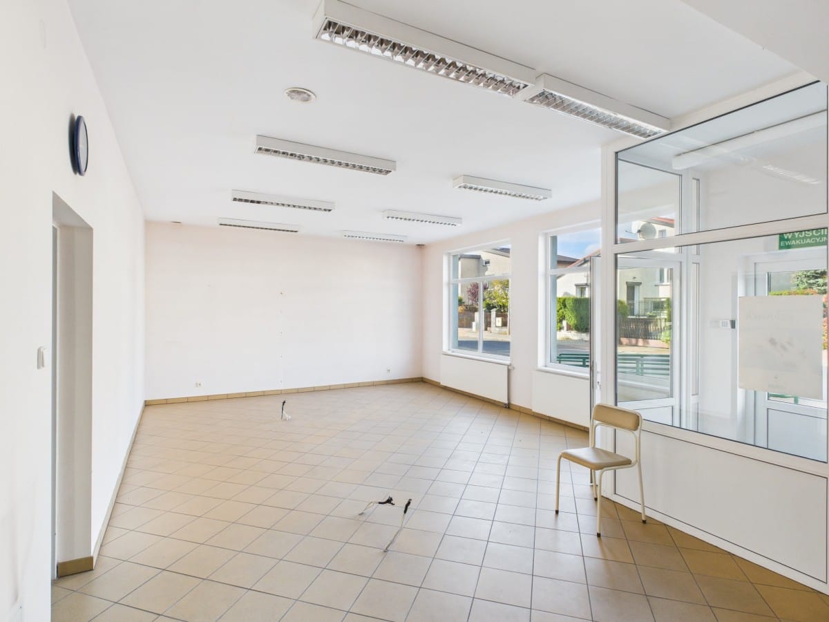 Lokal użytkowy  pokojowe na Sprzedaż