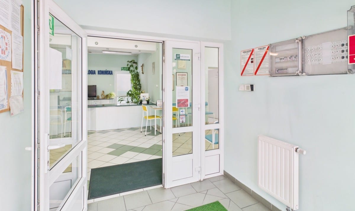 Lokal użytkowy  pokojowe na Sprzedaż