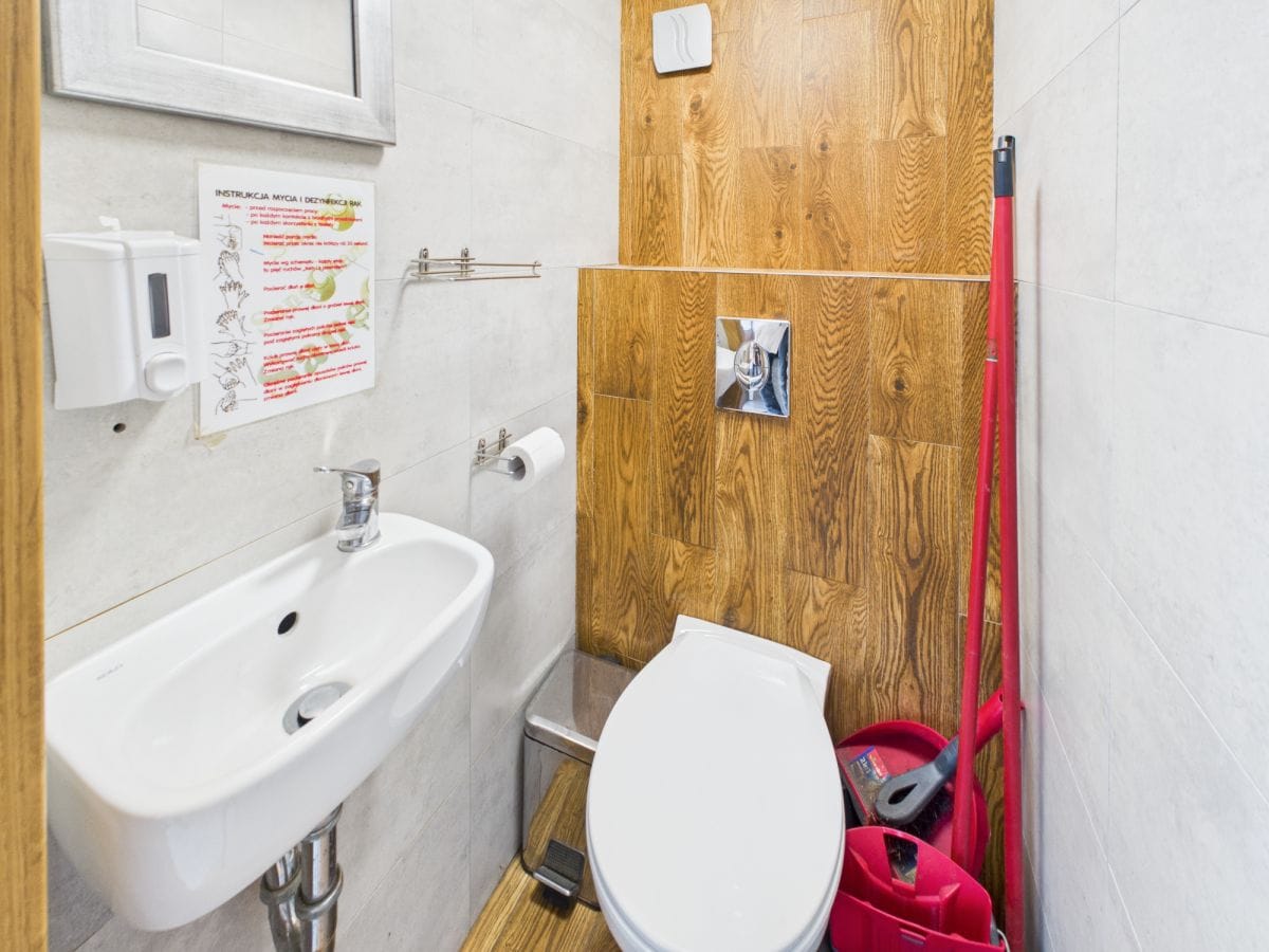 Lokal użytkowy  pokojowe na Wynajem