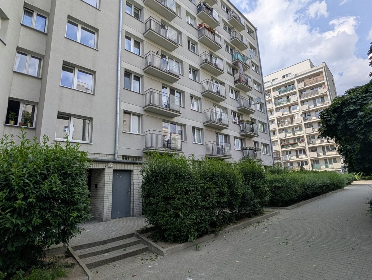 Mieszkanie 1 pokojowe na Sprzedaż