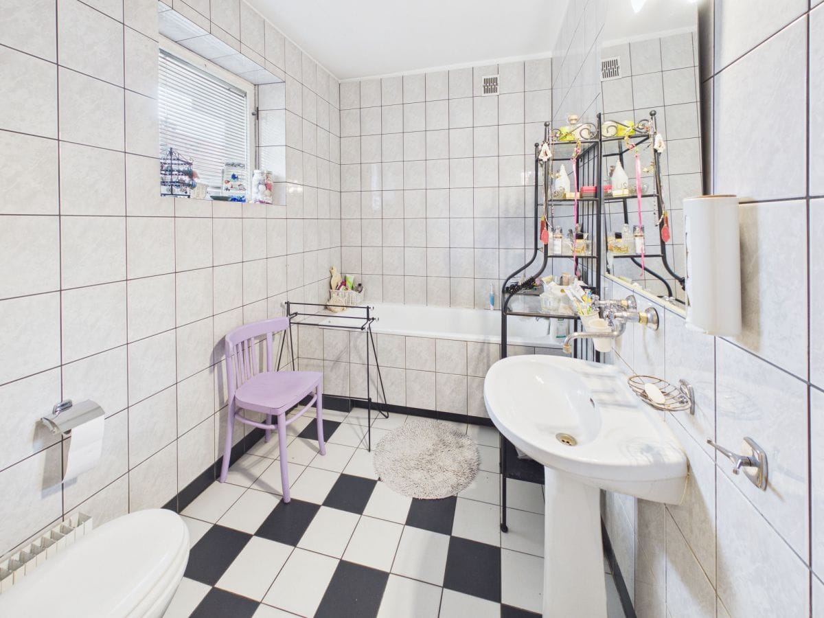 Dom 10 pokojowe na Sprzedaż