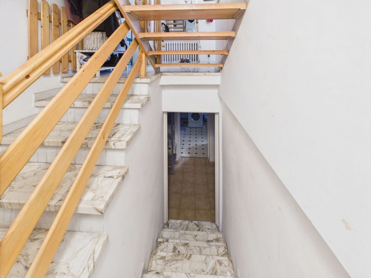 Dom 10 pokojowe na Sprzedaż