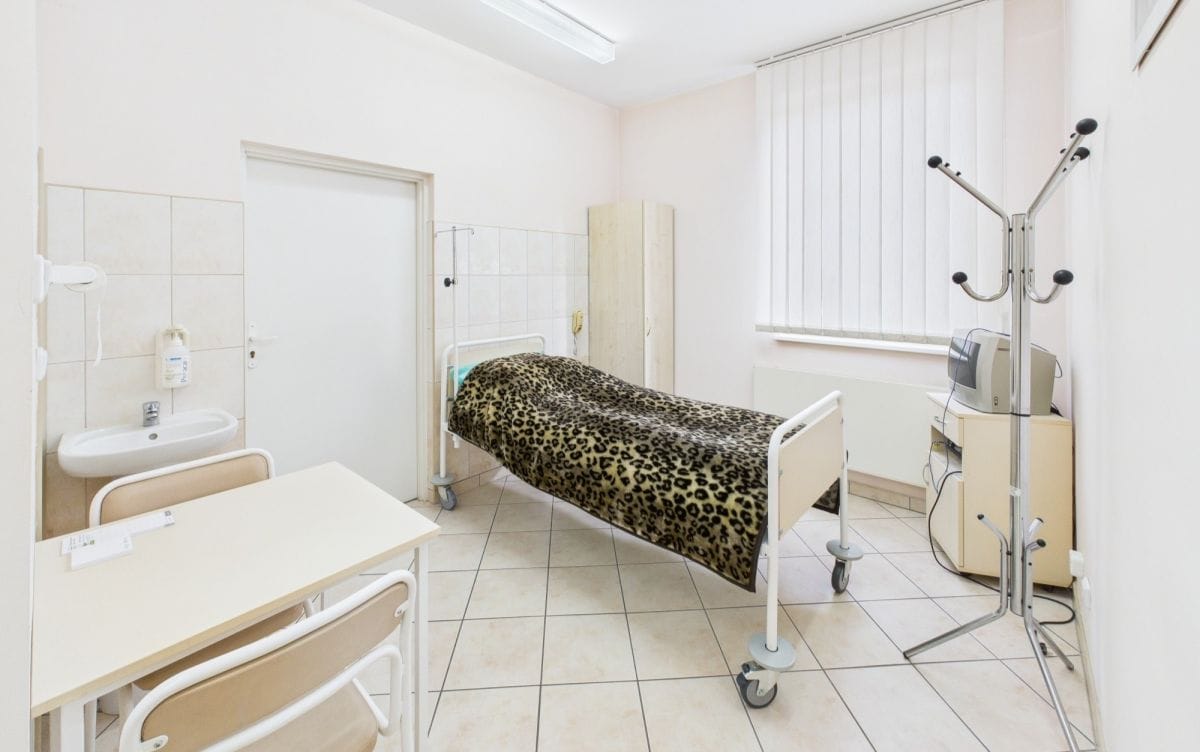 Lokal użytkowy  pokojowe na Sprzedaż