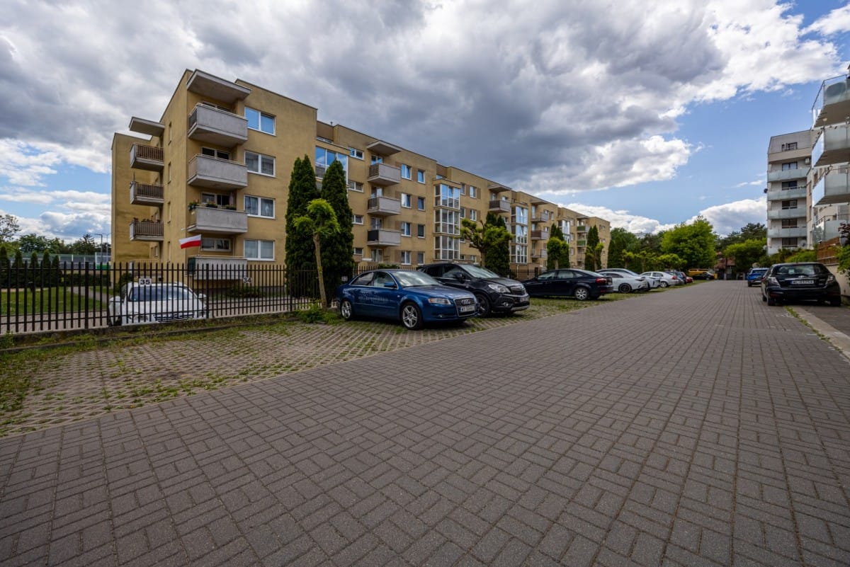 Mieszkanie 3 pokojowe na Sprzedaż