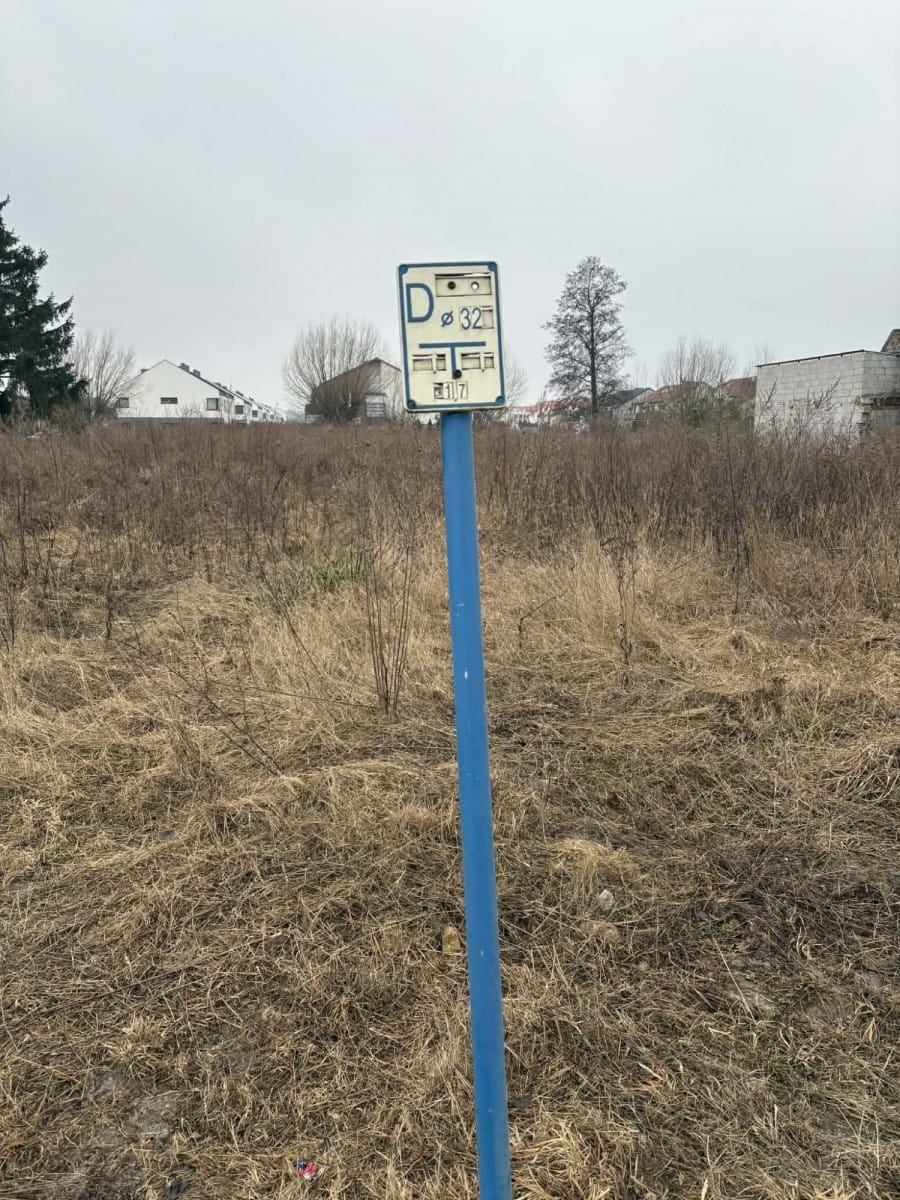 Działka  pokojowe na Sprzedaż