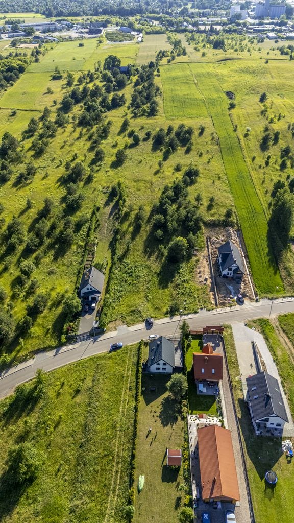 Działka  pokojowe na Sprzedaż