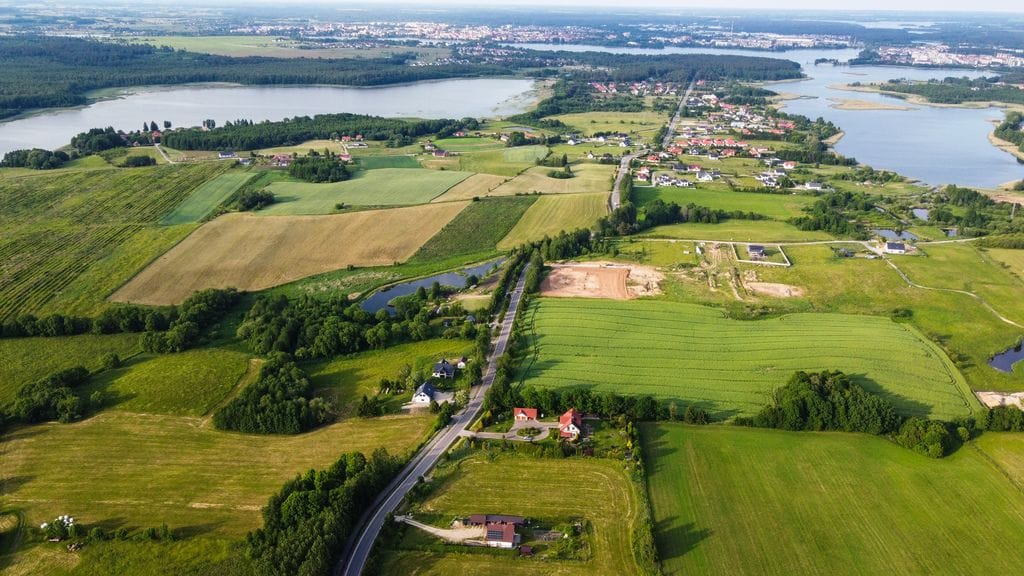 Działka  pokojowe na Sprzedaż
