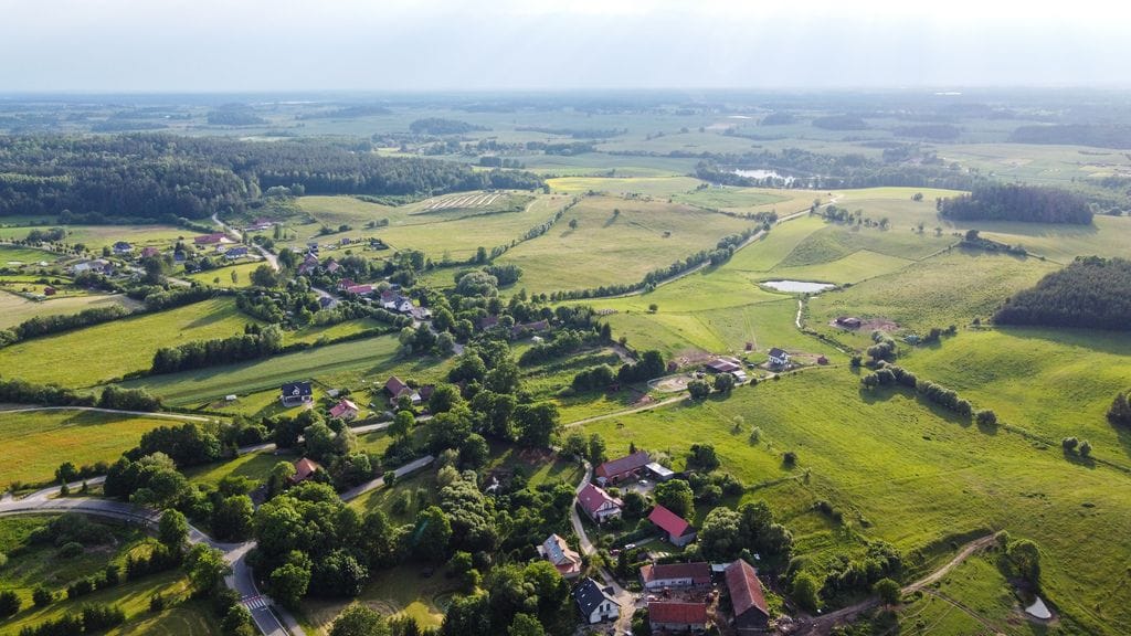 Działka  pokojowe na Sprzedaż