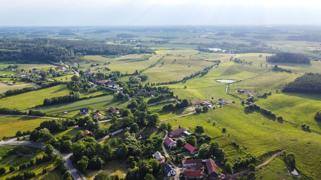 Działka  pokojowe na Sprzedaż