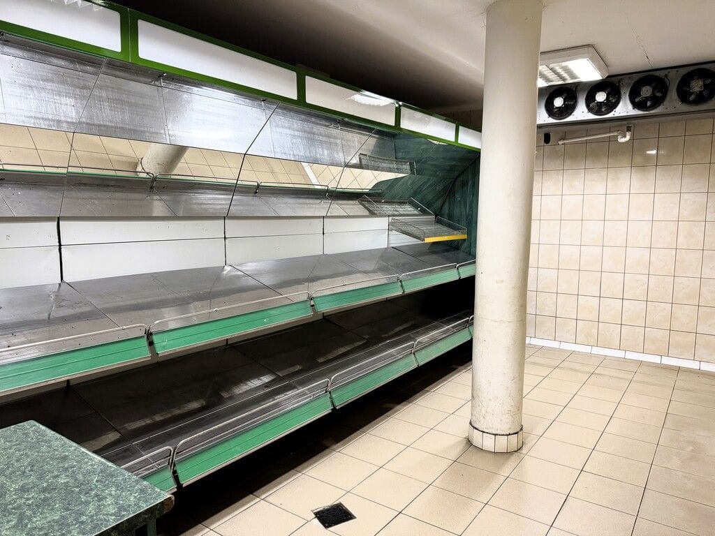 Lokal użytkowy  pokojowe na Sprzedaż