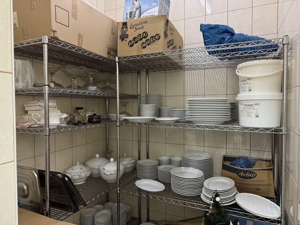 Lokal użytkowy  pokojowe na Sprzedaż