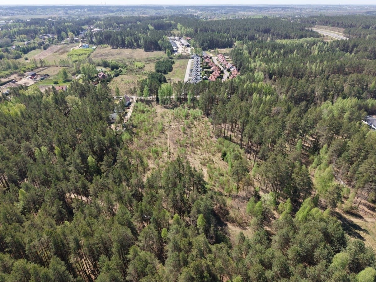 Działka  pokojowe na Sprzedaż