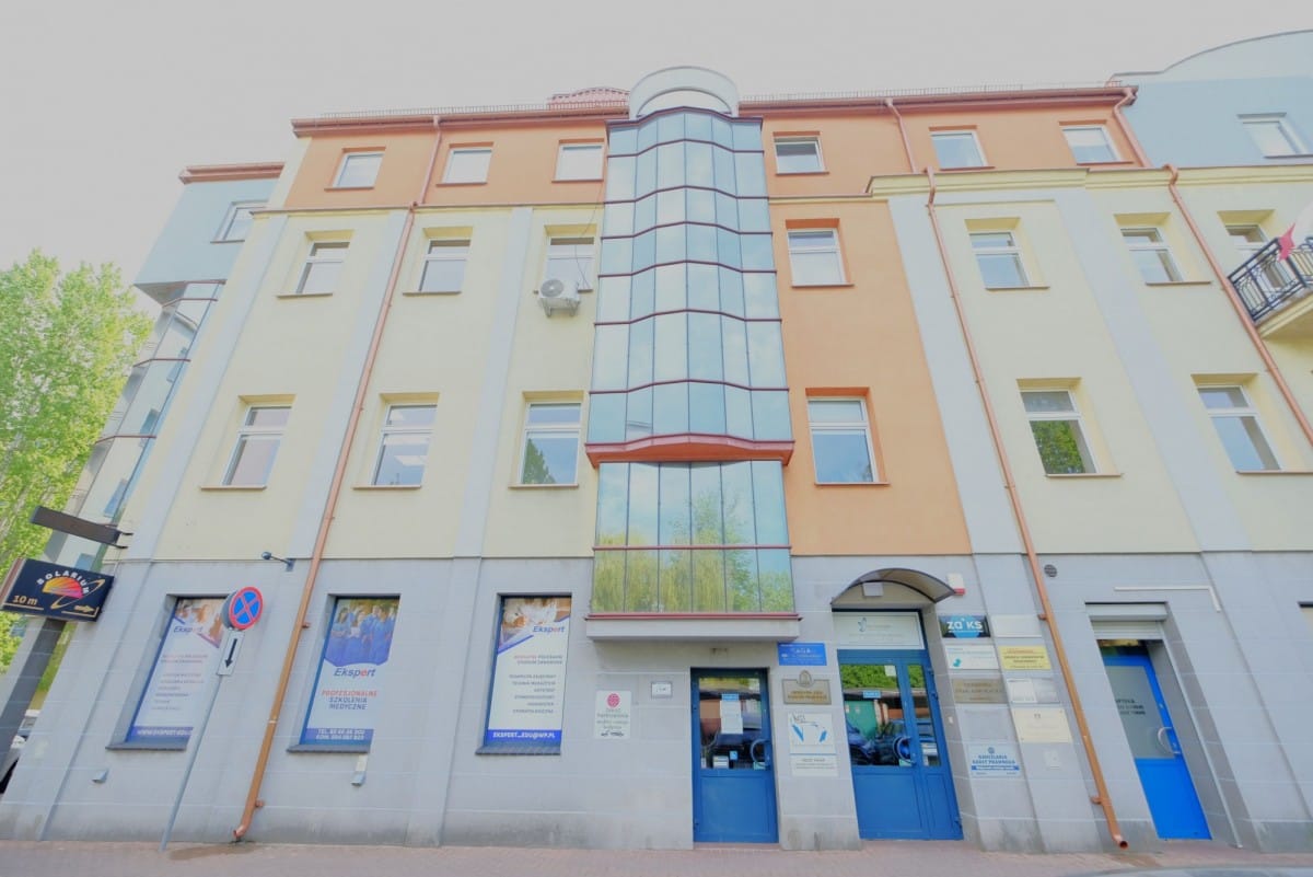 Lokal użytkowy  pokojowe na Sprzedaż