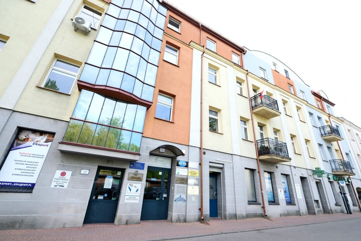 Lokal użytkowy  pokojowe na Sprzedaż